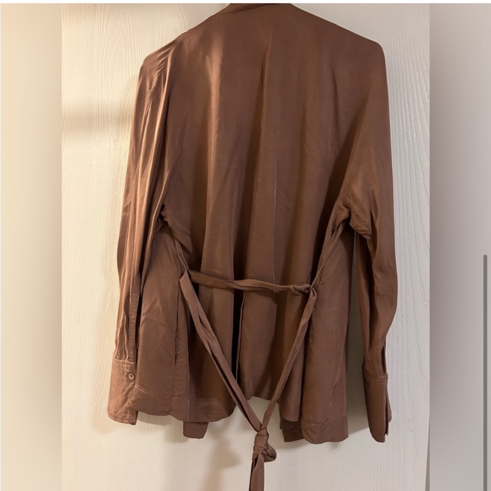 Aritzia -Wilfred- -Oriane Blazer w/tie  -Nutmeg -NWT-
Sz S-Pockets-Stunning ! 😍 - Picture 9 of 10